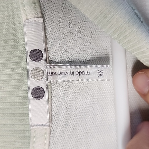 NWT Three Dots Crew Neck Sweater - Picture 2 of 7
